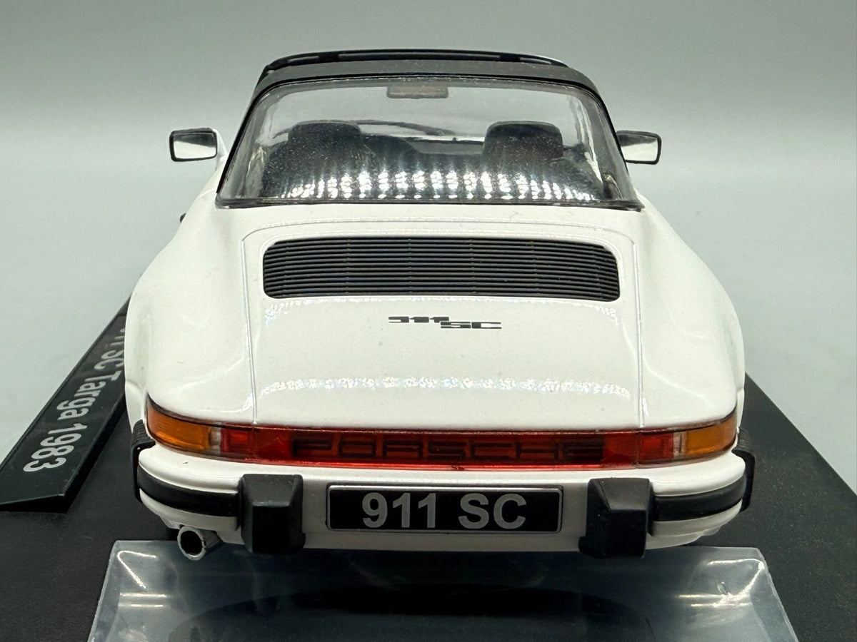 Modellautos 1:18 KK-Scale Porsche 911 SC Targa 1983 mit OVP