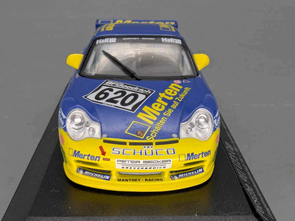 Modellautos 1:43 Minichamps Porsche 911 GT3 Cup 2004 WINNER #620 Manthey OVP