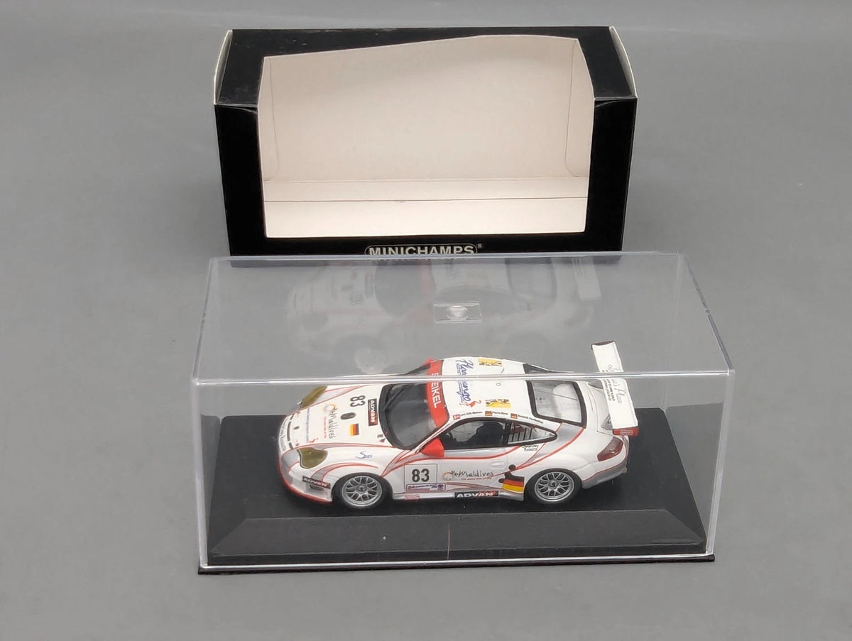 Modellautos 1:43 Minichamps Porsche 911 996 GT3 RSR 2. LeMans GT2 2006 #83 OVP