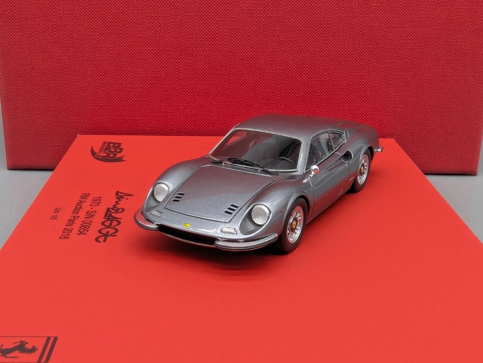 Modellautos 1:43 BBR Ferrari 246 GT Dino 1970 Auction Paris 2018 01/05 mit OVP