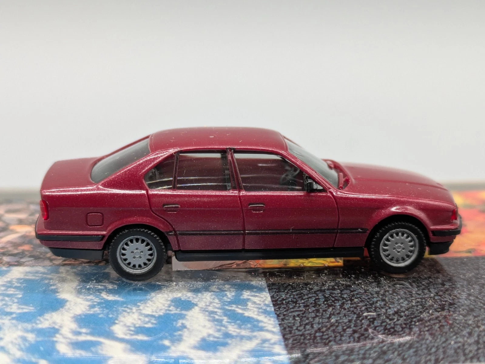 Modellauto 1:87 Herpa BMW 525ix "Idee mit besonderer Haftung" mit OVP