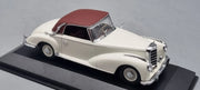 Modellautos 1:43 Minichamps Mercedes-Benz 300 S Cabriolet soft top white OVP