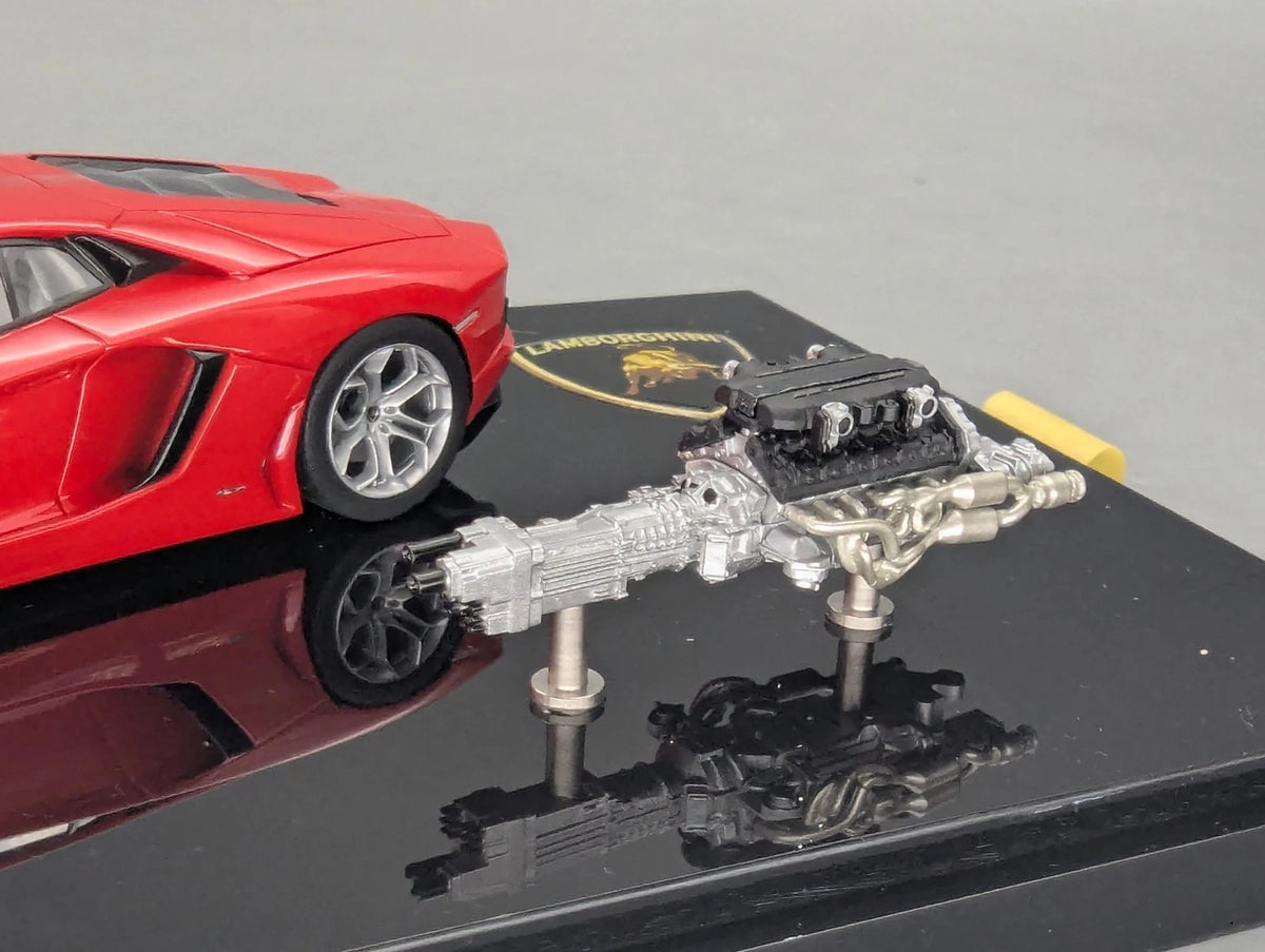 Eidolon Make Up 1:43 Lamborghini Aventador LP700-4 2011 Engine Set Rot mit OVP