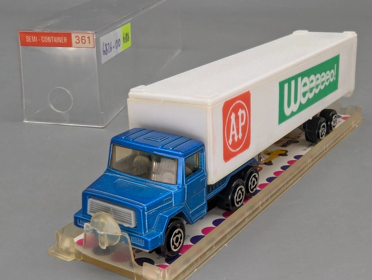 Modellautos 1:100 Majorette 361 Magirus Semi Cont. + Original Majorette Vitrine