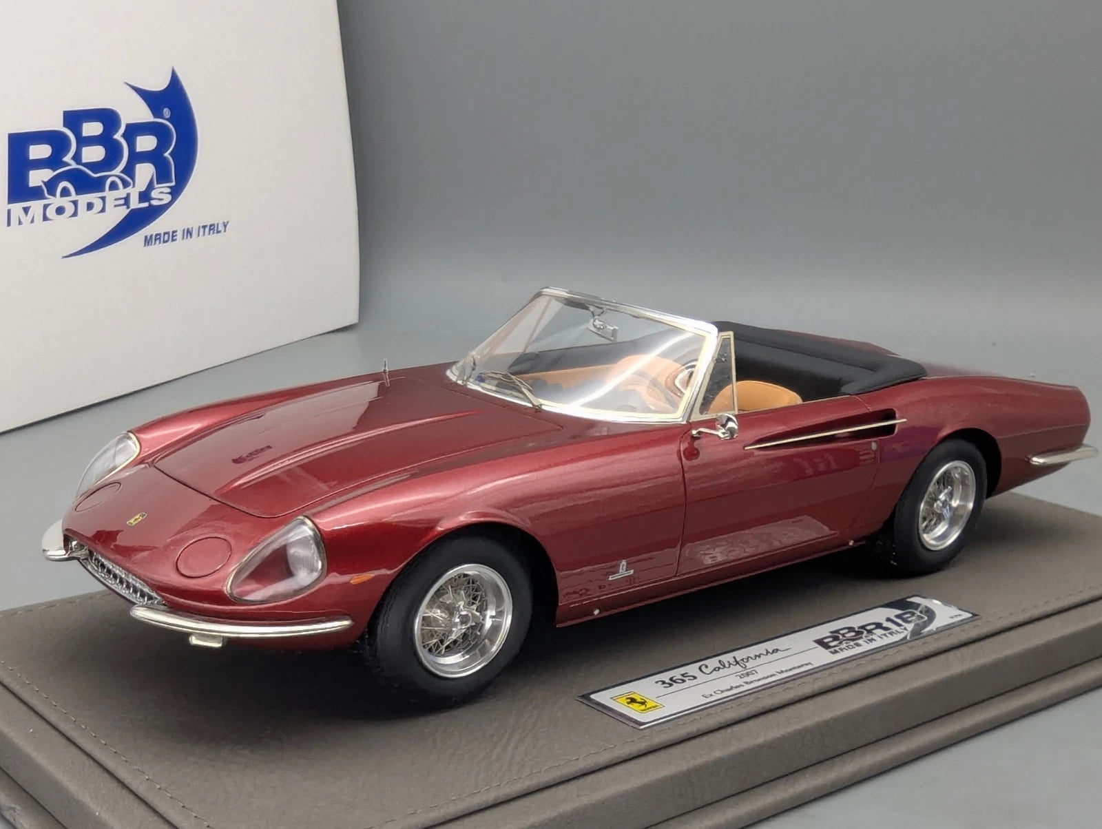 Modellautos 1:18 BBR Ferrari 365 California 2007 Charles Bronson Ltd 01/54 OVP