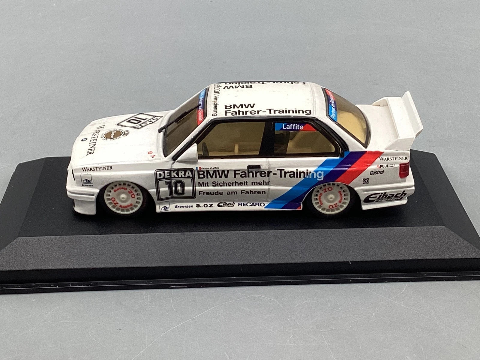 Modellautos 1:43 Minichamps BMW M3 E30 Sport DTM 1990 Laffite #10 mit OVP