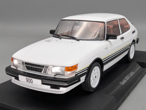 Modellautos 1:18 MCG Modelcar Group Saab 900 Turbo Weiß mit OVP