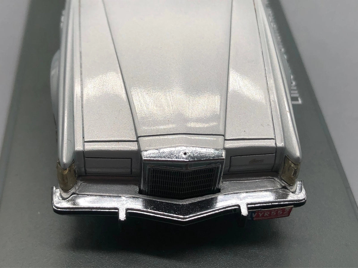 Modellautos 1:43 Neo Scale Models Lincoln Continentale Mark V mit OVP
