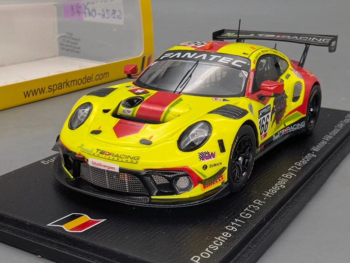 Modellautos 1:43 Spark SB456 Porsche 911 GT3 R WINNER AM 24h Spa 2021  #166 OVP