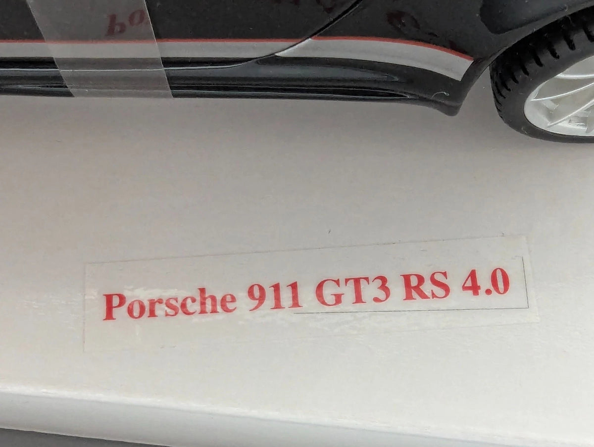 Modellautos 1:18 Bburago Porsche 911 GT3 RS 4.0 mit OVP