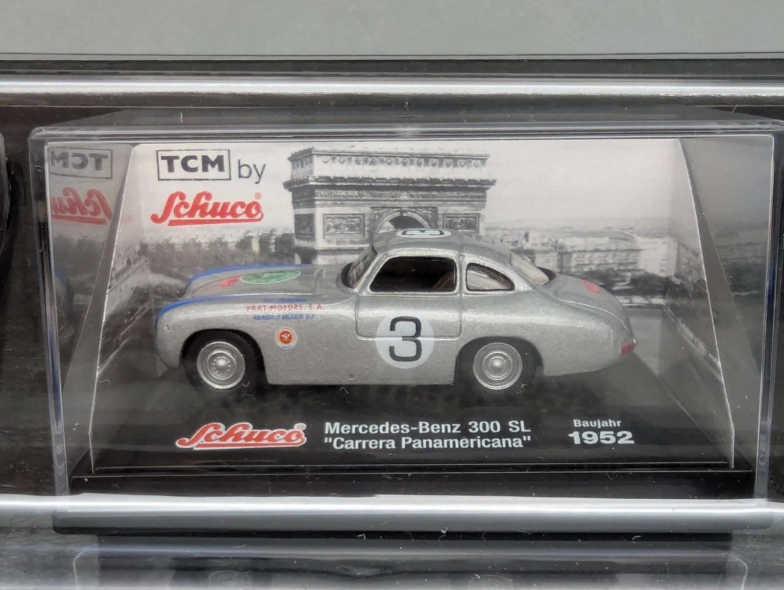 Modellautos 1:72 Schuco Tchibo 6-teiliges Set mit Vitrinen und OVP