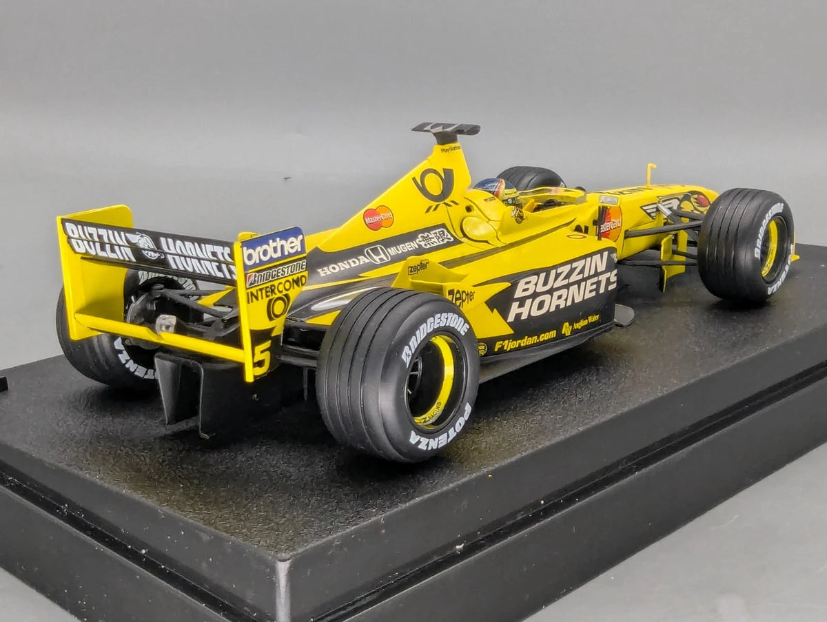 Modellautos 1:18 Hot Wheels Racing 26743 Jordan EJ10 2000 #5 H.-H. Frentzen OVP