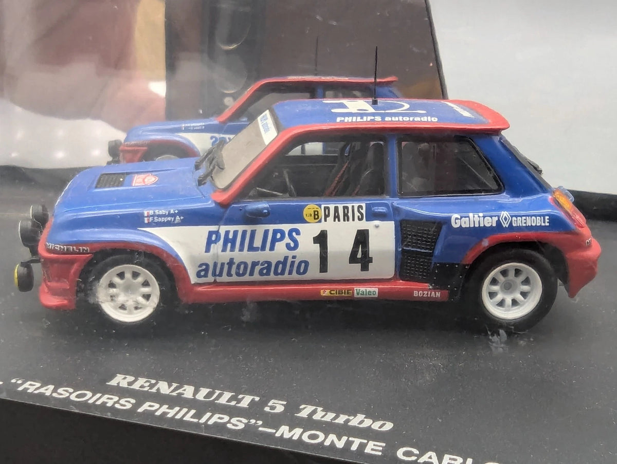 Modellautos 1:43 Universal Hobbies Renault 5 Turbo RMC 1983 #14 Saby Vitrine