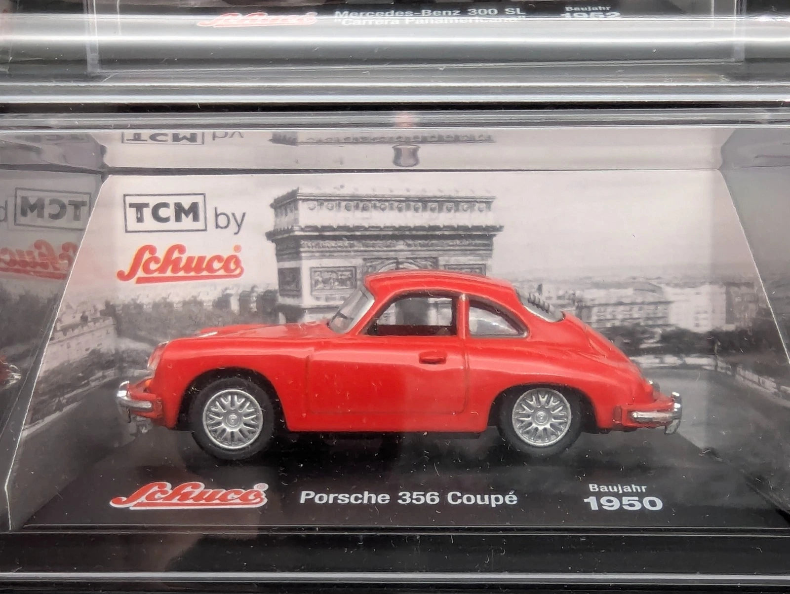 Modellautos 1:72 Schuco Tchibo 6-teiliges Set mit Vitrinen und OVP