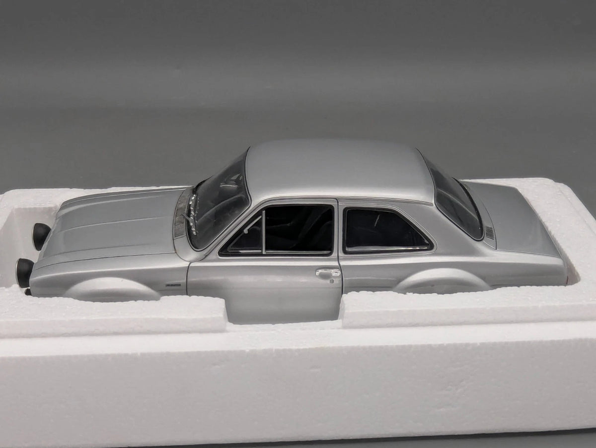 Modellautos 1:18 Minichamps Ford Escort I RS 1600 AVO 1970 Rechtslenker mit OVP