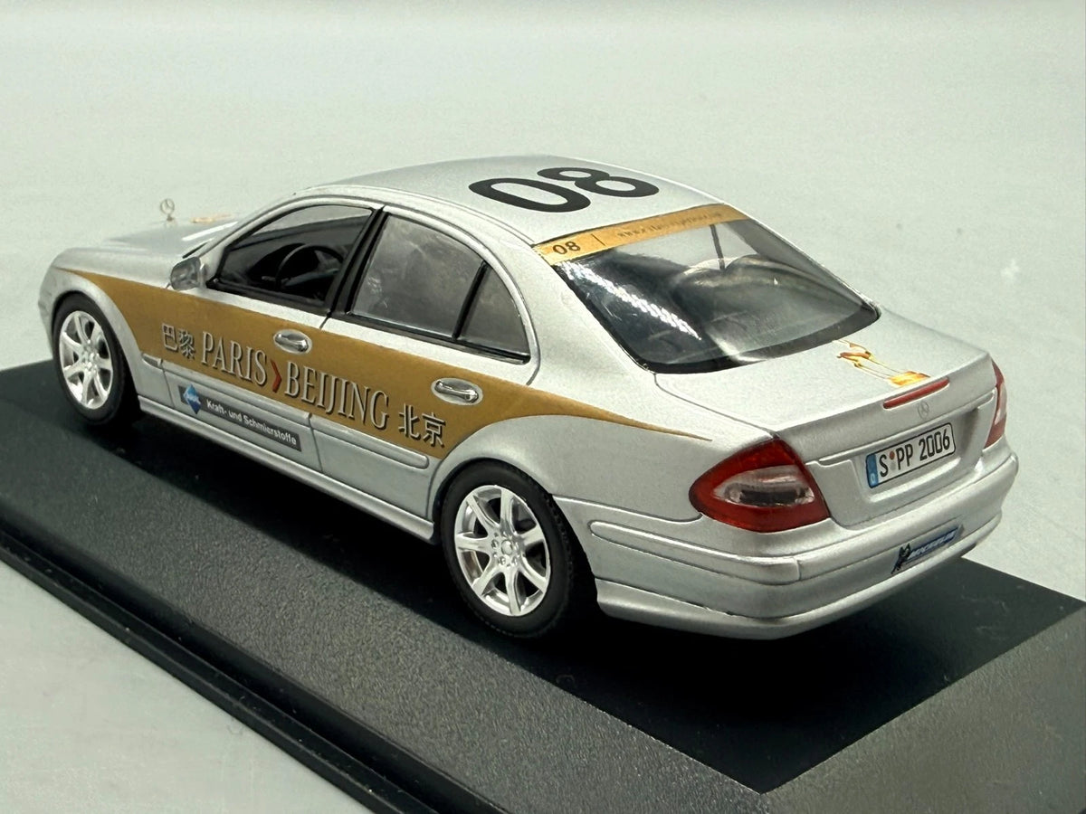 Modellautos 1:43 Minichamps Mercedes-Benz E-Klasse Rally Paris–Peking +Umkarton