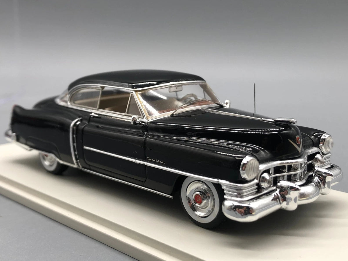 Modellautos 1:43 Spark Cadillec Typ 61 Coupe 1950 mit OVP