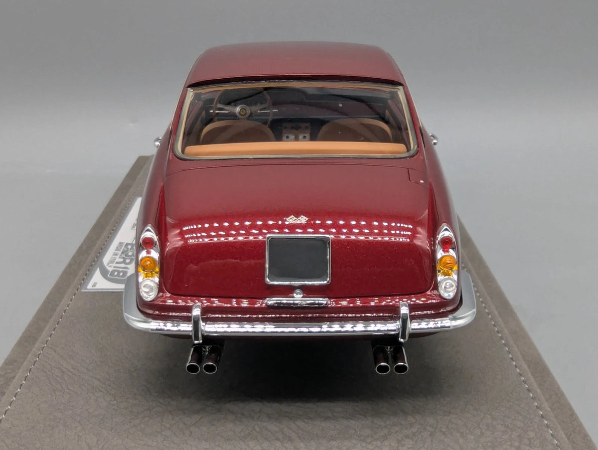 Modellautos 1:18 BBR Ferrari 250 GTE 2+2 1960 Ltd 01/63 Lederplatte Vitrine OVP