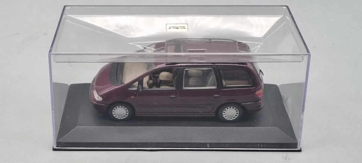 Modellautos 1:43 Minichamps Ford Galaxy 1995 violett OVP