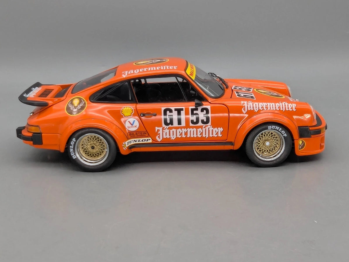 Modellautos 1:18 Schuco Porsche 934 RSR Jägermeister #GT53 mit OVP