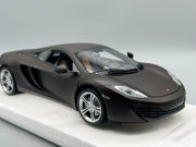 Modellautos 1:18 Minichamps McLaren MP4-12C mit OVP