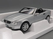 Modellautos 1:18 Norev Mercedes-Benz SLK 1996 Brillant Silver mit OVP