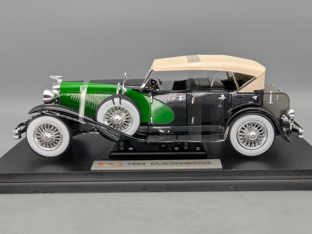 Modellautos 1:18 Signature Models SIG18110 1934 Duesenberg Grün mit OVP