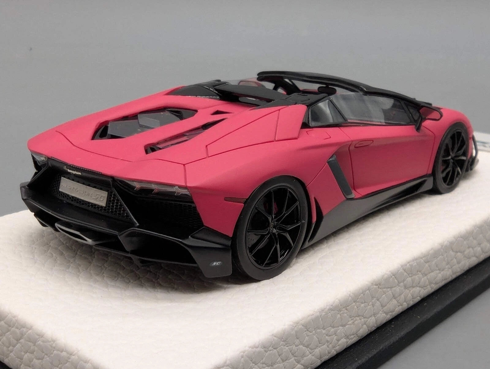 Eidolon Make Up 1:43 Lamborghini Aventador LP720-4 Roadster 2013 Ltd 10 pcs. OVP