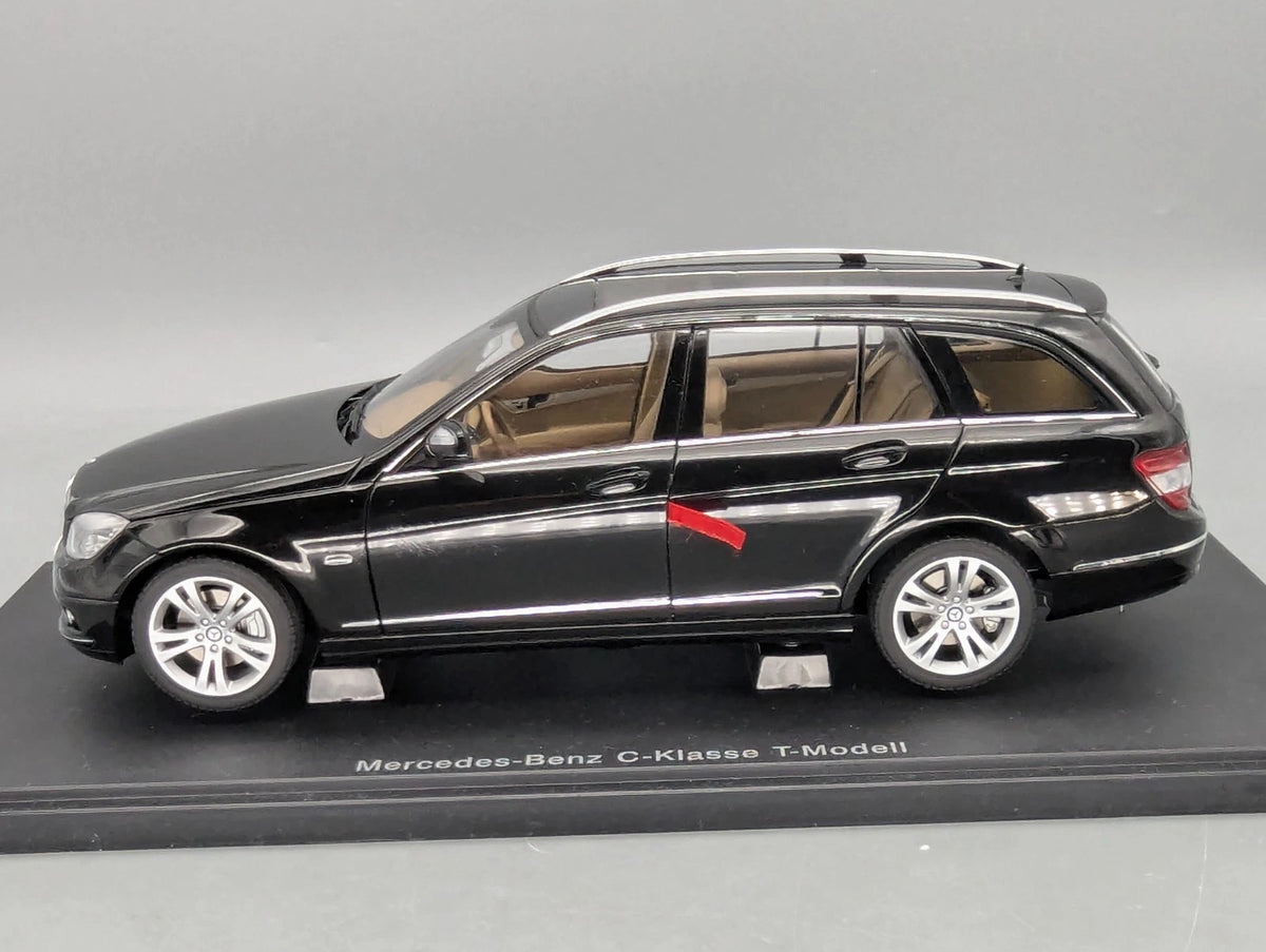 Modellautos 1:18 AUTOart 76267 Mercedes Benz C-Klasse T-Modell Avantgarde OVP