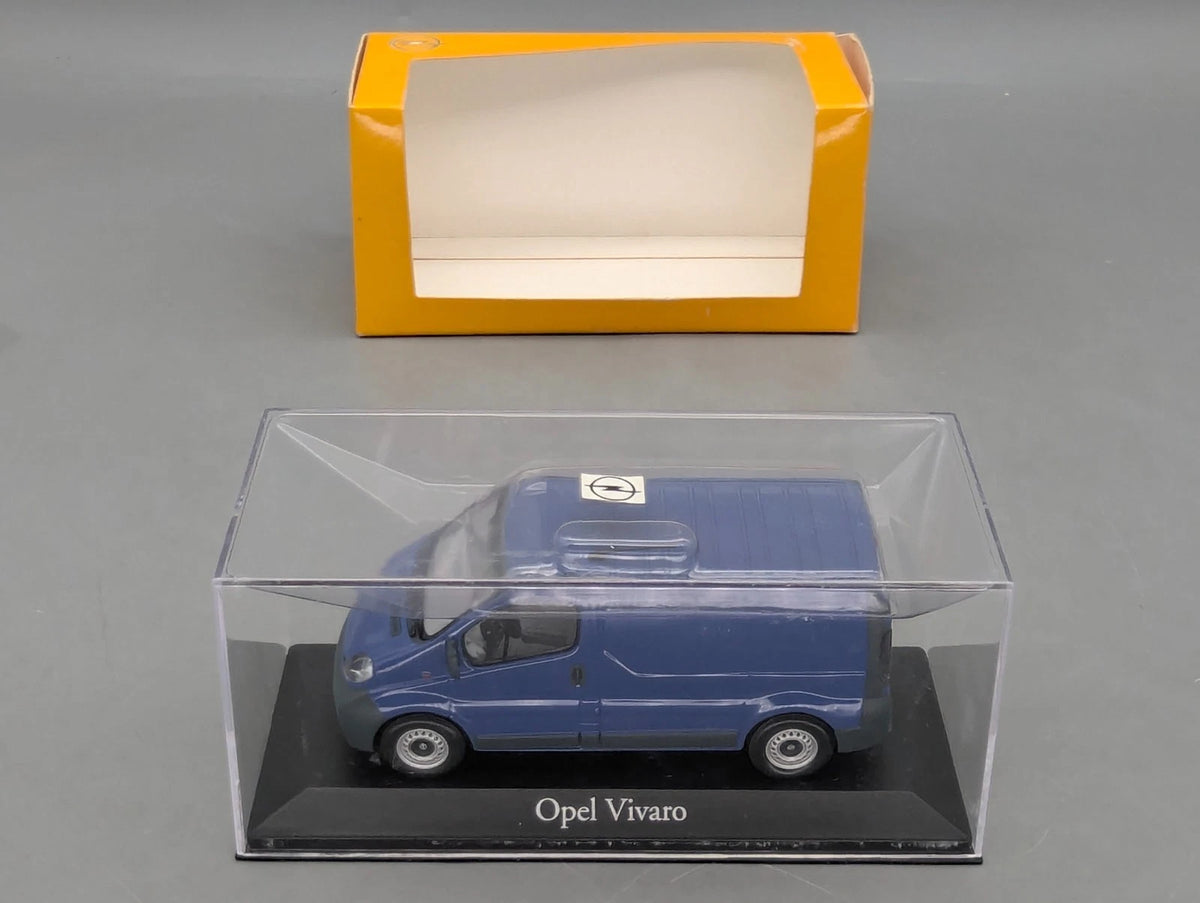 Modellautos 1:43 Minichamps Opel Vivaro Blau mit Dealer OVP