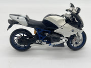 Motorrad Modell 1:18 Maisto BMW HP2 SPORT weiss / schwarz