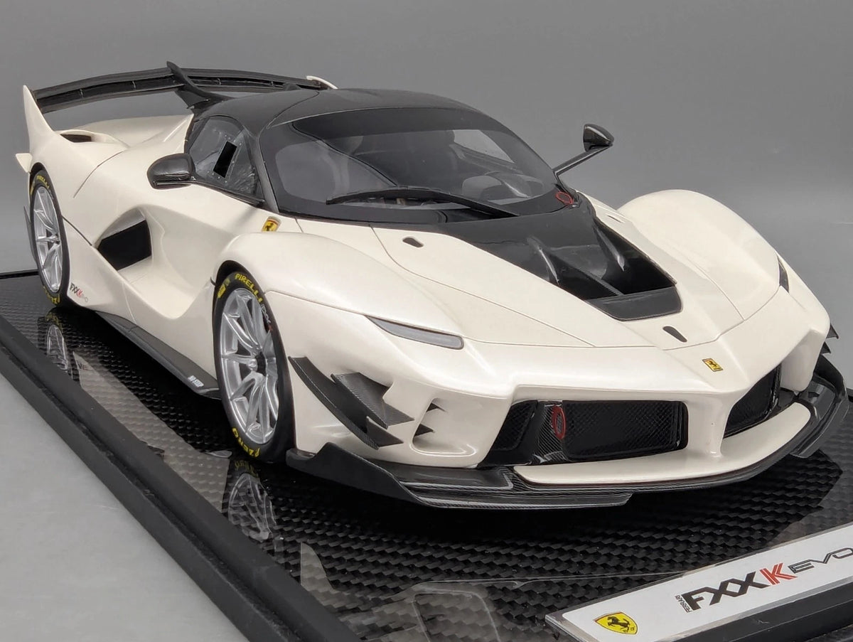 Modellautos 1:12 BBR Ferrari FXX-K EVO Met Italian White Ltd 01/01 Vitrine OVP