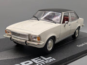 Modellautos 1:43 Ixo für Eaglemoss Opel Collection Rekord D 2,1 Liter Vitrine
