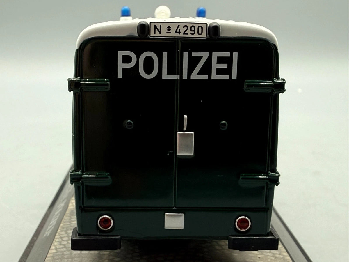 Modellautos 1:43 Premium ClassiXXs Blitz 1,75t Polizei mit OVP