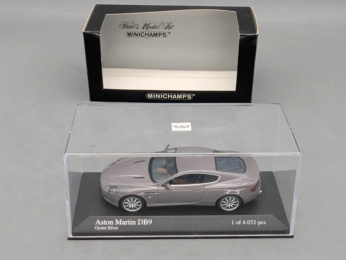 Modellautos 1:43 Minichamps Aston Martin DB9 2003 Oyster Silber mit OVP