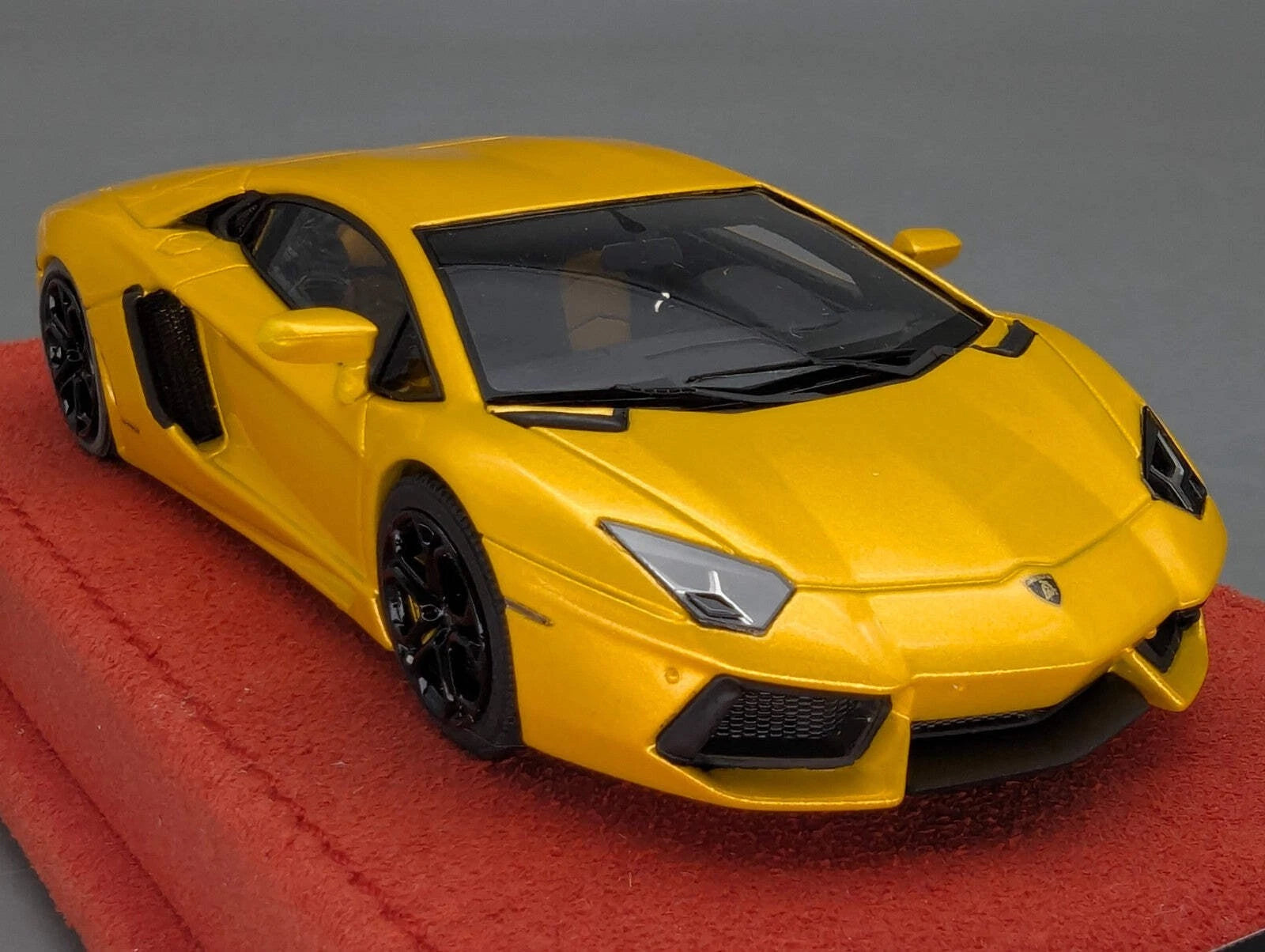 Looksmart CALSITO 1:43 Lamborghini Aventador LP 700-4 Ltd 20/20 Stck mit OVP