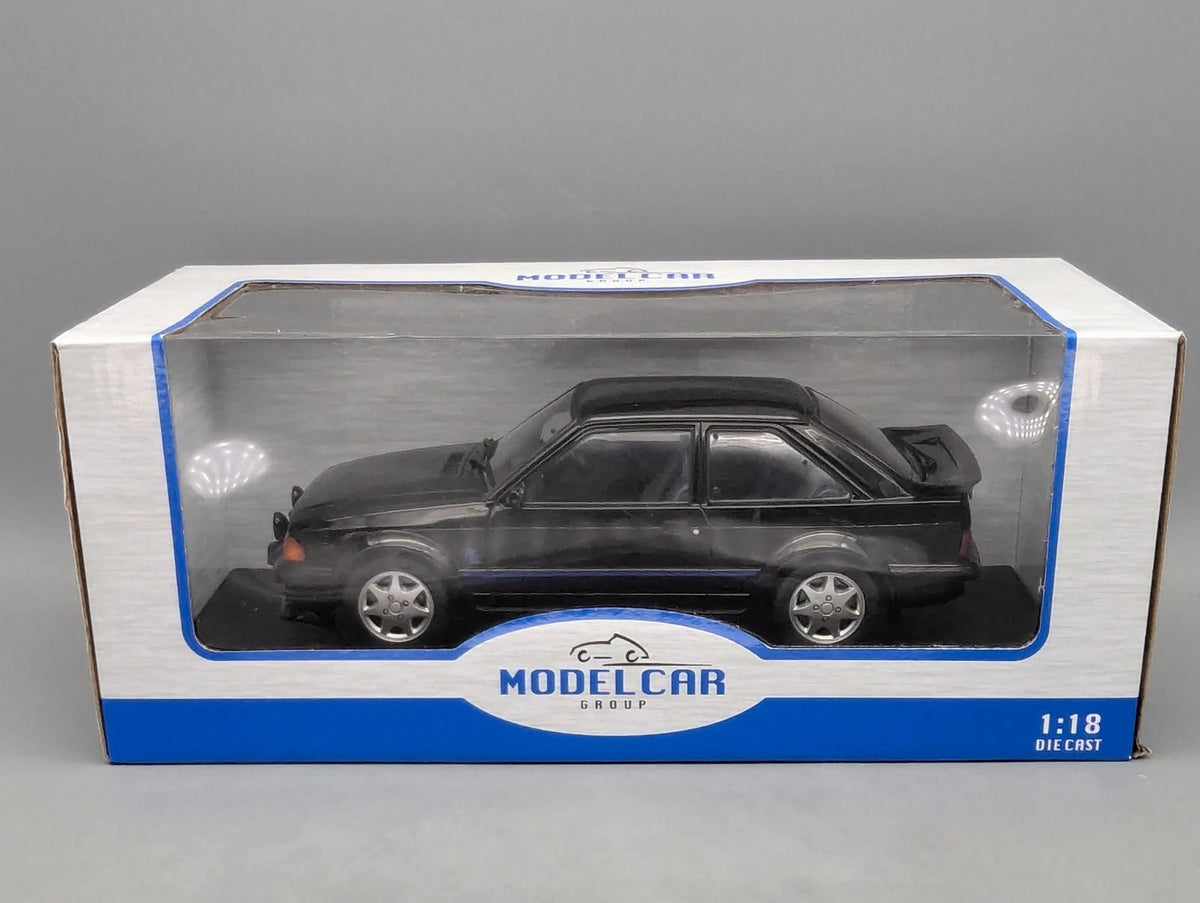 Modellautos 1:18 MCG Modelcar Group 18420 Ford Escort RS Turbo 1985 Black OVP