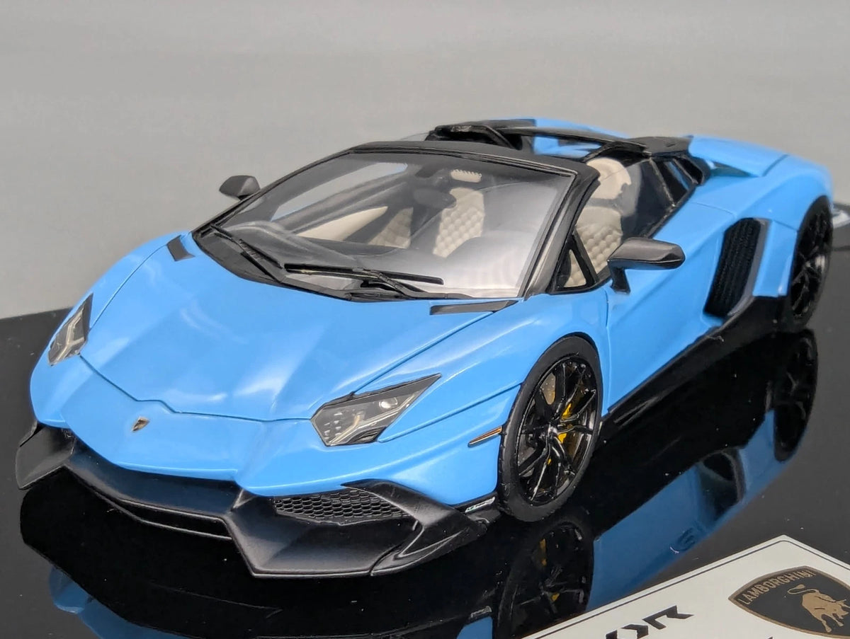 Eidolon Make Up 1:43 Lamborghini Aventador LP720-4 Roadster 01/01 Engine Set OVP