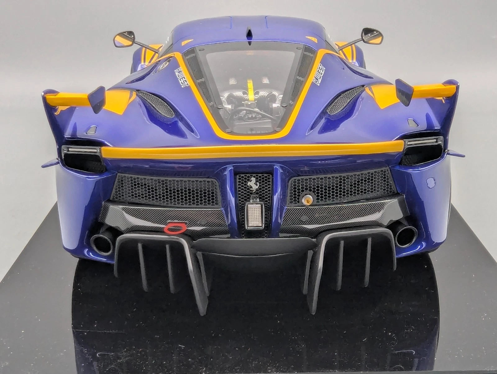 Modellautos 1:12 BBR Ferrari FXX-K Car #81 Blau Gelb Ltd 15/20 in Vitrine OVP