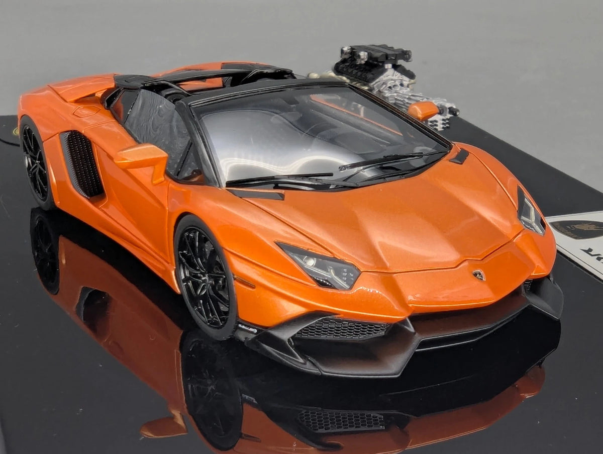 Eidolon Make Up 1:43 Lamborghini Aventador LP720-4 2013 Roadster Engine Set OVP
