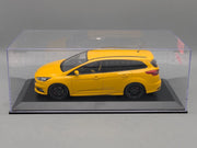 Modellautos 1:18 MCG Modelcar Group 18464 Ford Focus ST Estate Gelb mit Vitrine