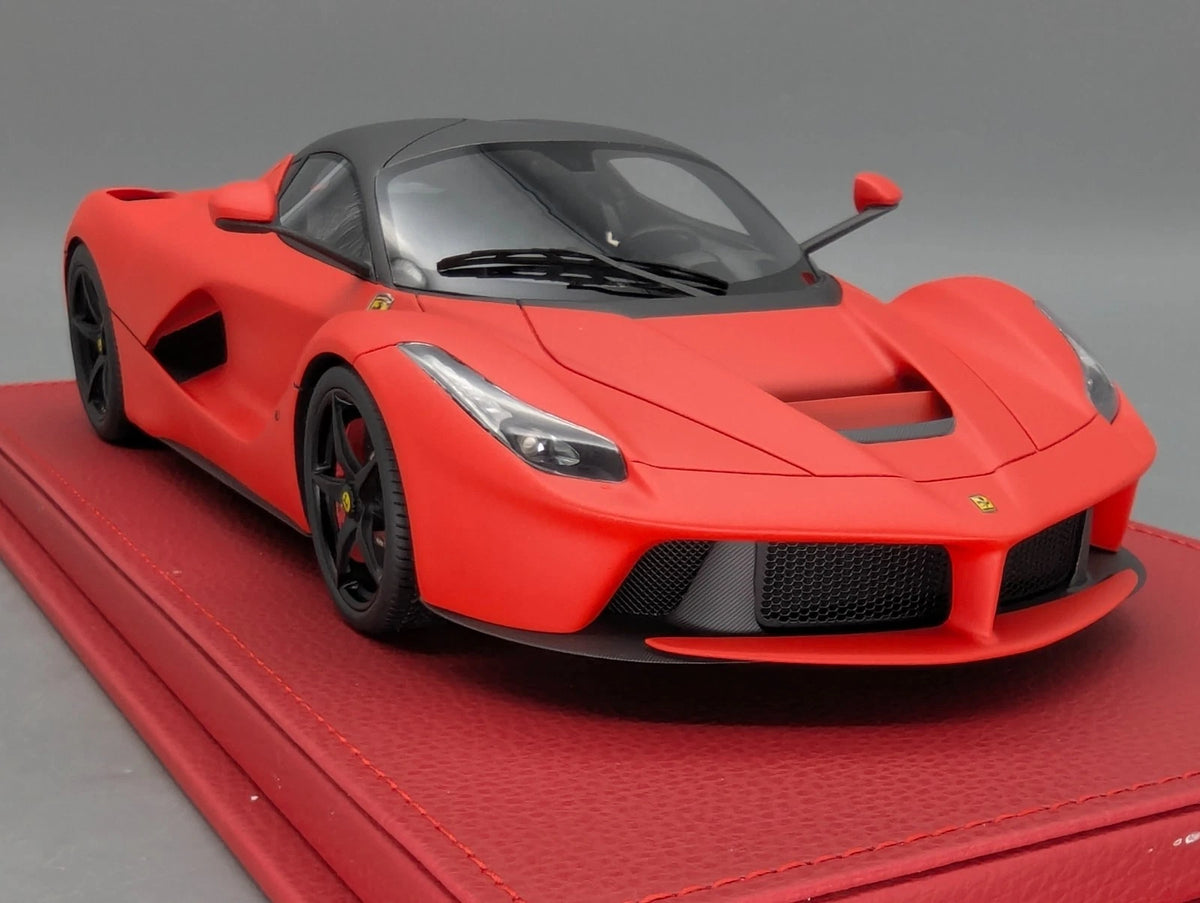 Modellautos 1:18 BBR Ferrari LaFerrari Red SF90 Matt Ltd 14/18 mit Vitrine OVP
