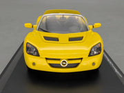 Modellautos 1:43 Schuco Opel Speedster Gelb mit Dealer OVP