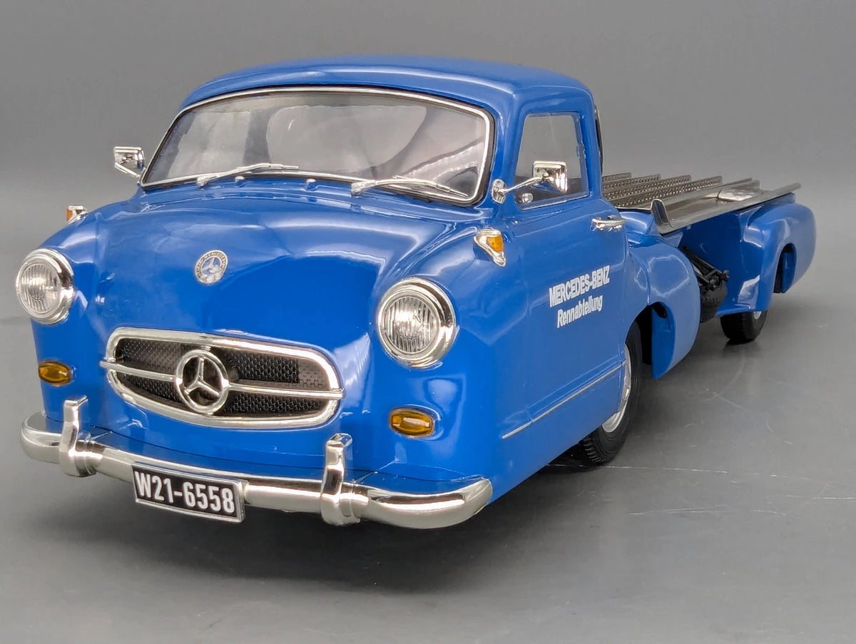 Modellautos 1:18 Werk83 iScale Mercedes Renntransporter Das blaue Wunder mit OVP