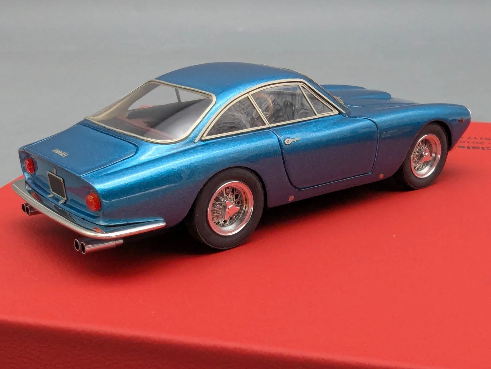 Modellautos 1:43 BBR  Ferrari 250 GT Lusso  S/N 4335 GT Set 2-tlg. 1/5 OVP