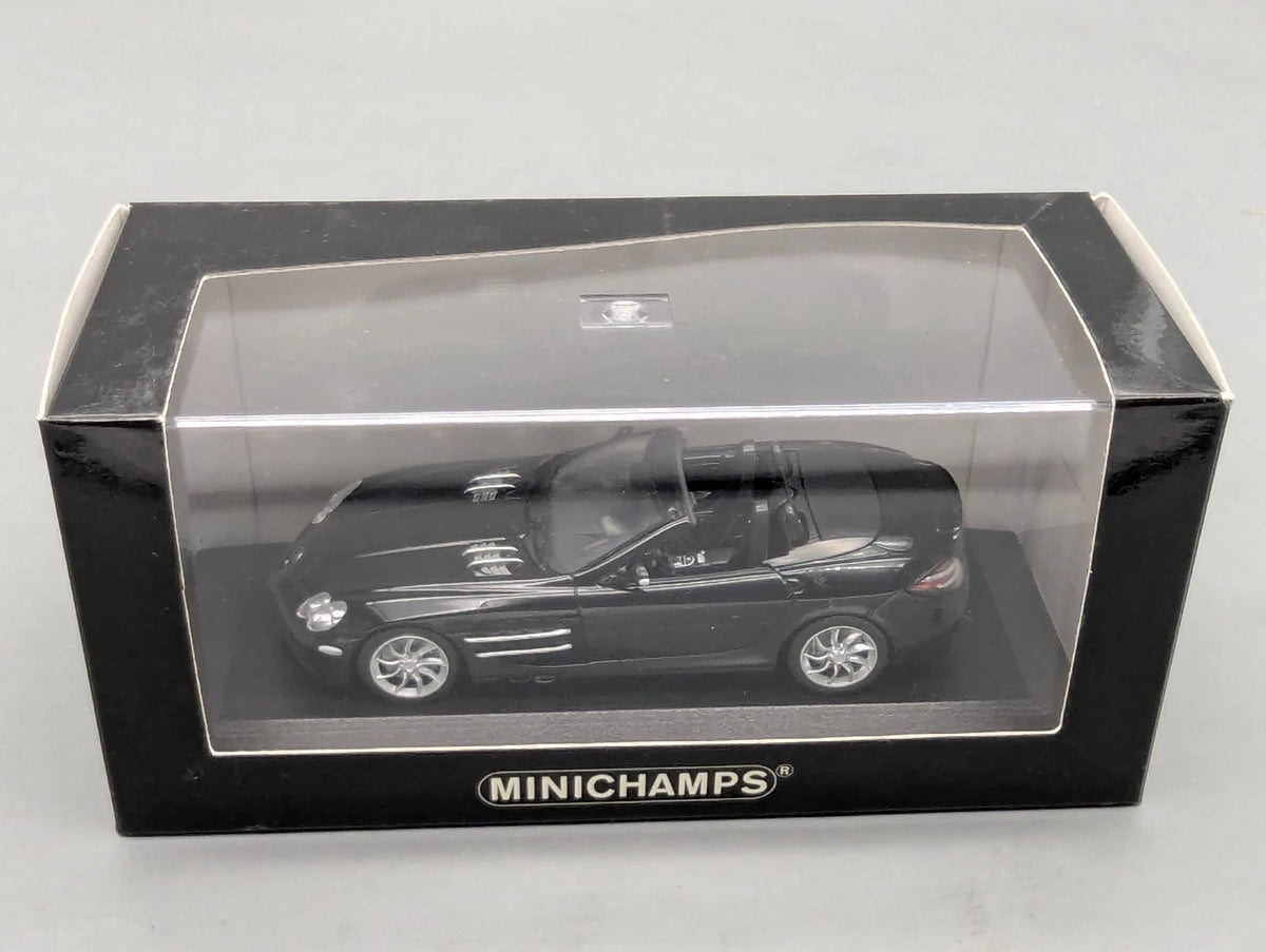 Modellautos 1:43 Minichamps Mercedes Benz SLR McLaren Roadster 2007 mit OVP