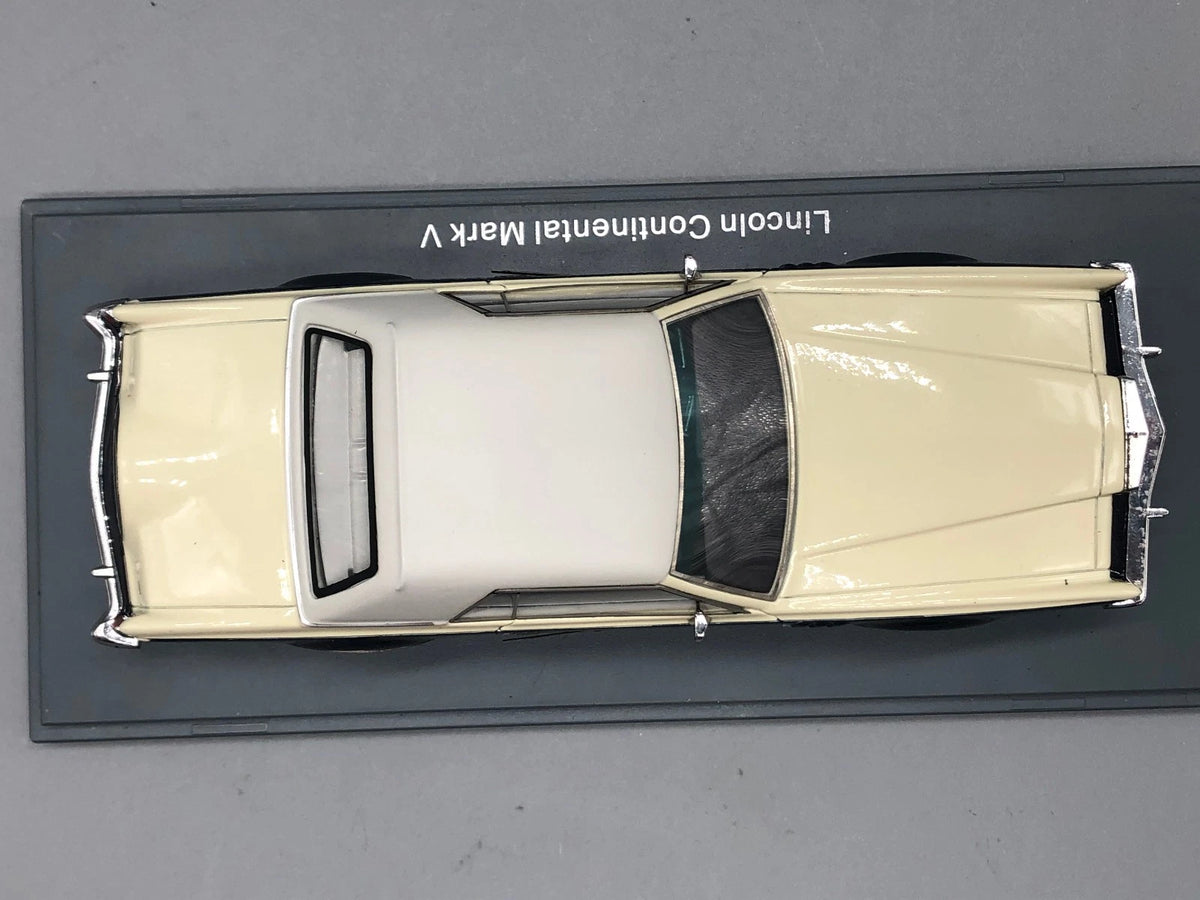 Modellautos 1:43 Neo Scale Models Lincoln Continental Mark V mit OVP