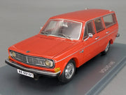 Modellautos 1:43 Neo Scale Models Volvo 145 Orange mit Hund mit Vitrine