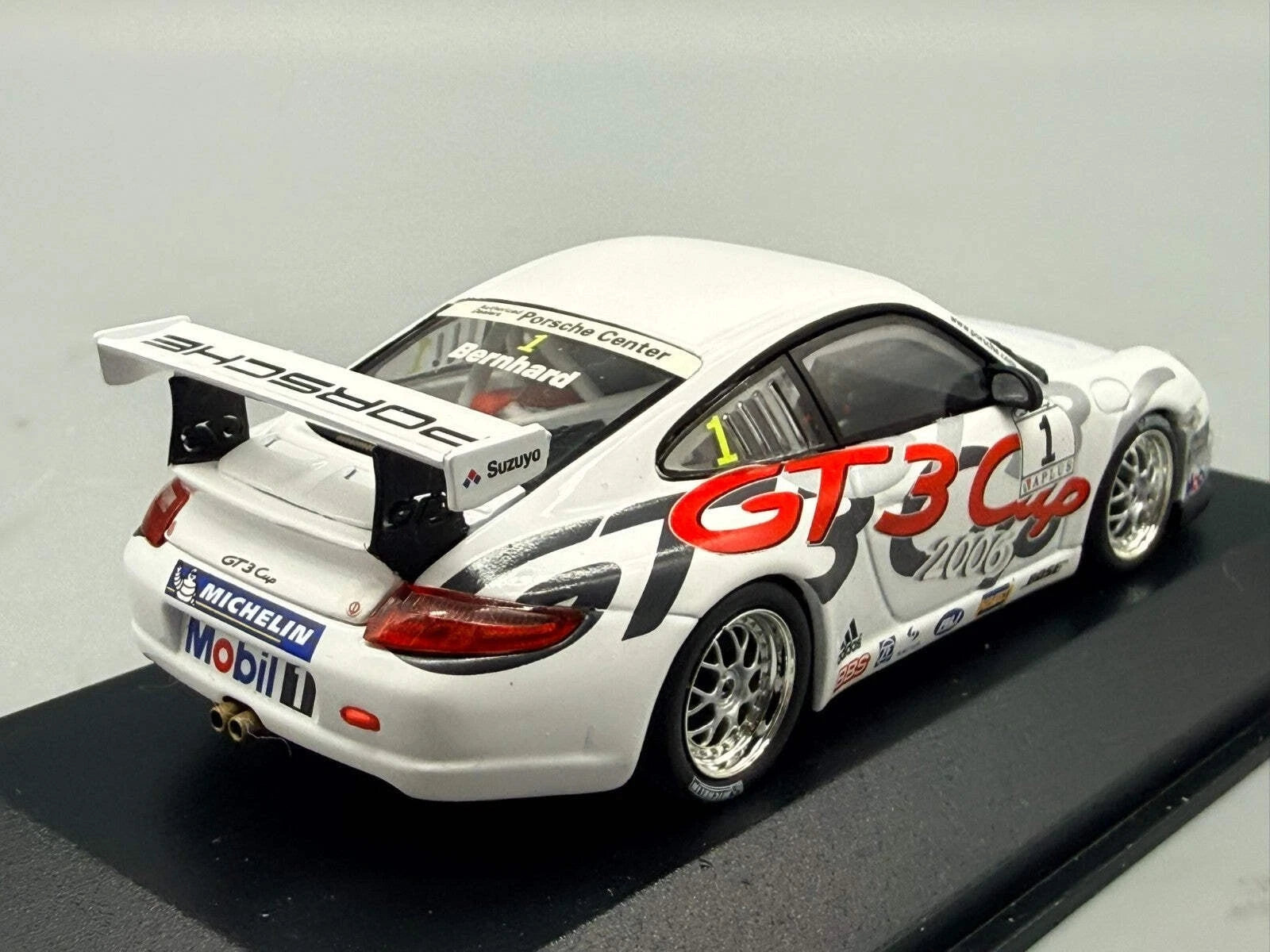 Modellautos 1:43 Minichamps Porsche 911 GT3 Cup 2006 #1 Bernhard WAP Dealer OVP