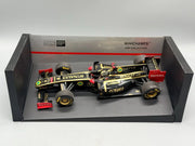 Modellautos 1:18 Minichamps Lotus Renault GP N.Heidfeld Showcar 2011 + OVP